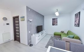 Stylish Stay - Executive Charm